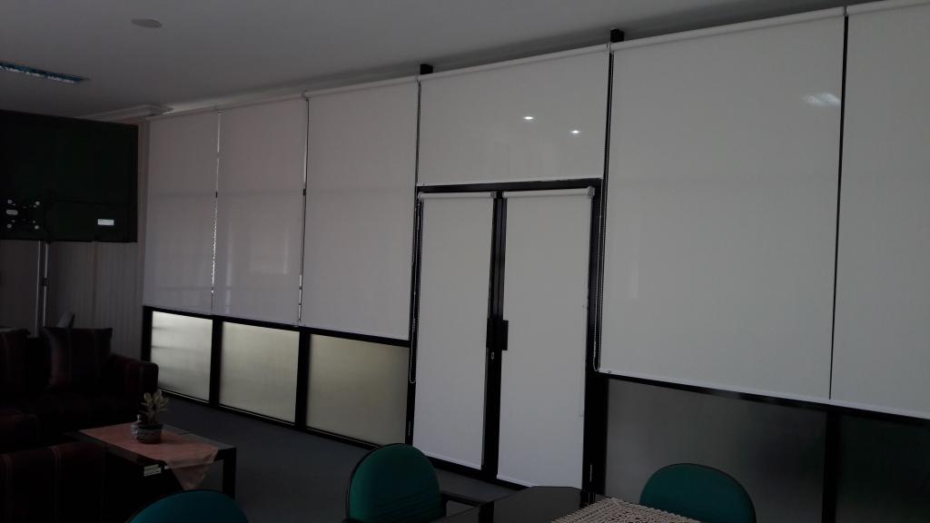 jual roller blind
