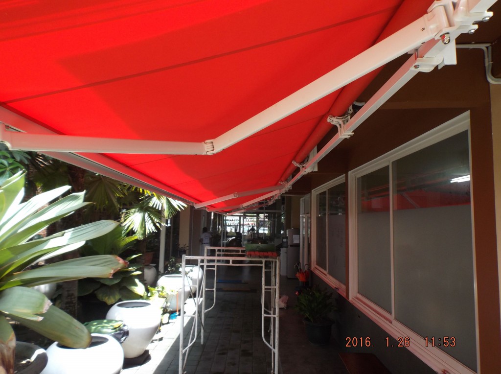 harga awning retractable jogjakarta