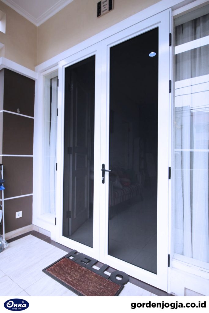 jual pintu baja Onna