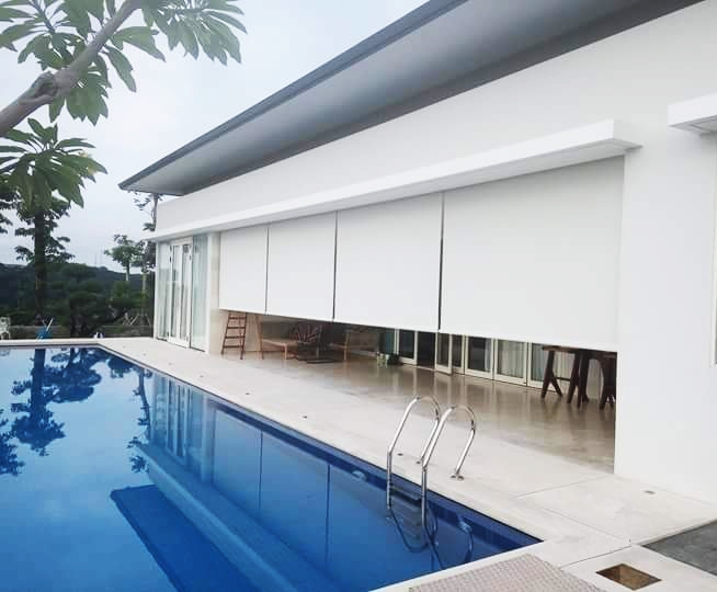 halaman belakang rumah
