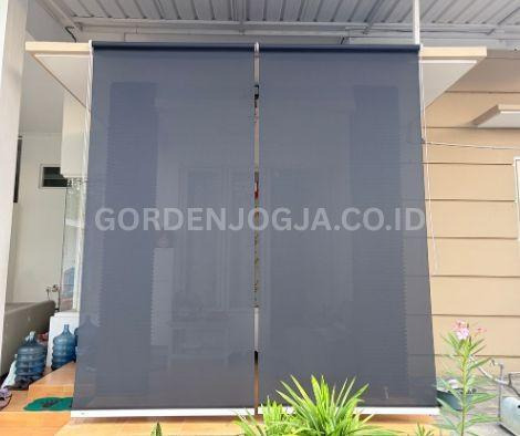 tirai outdoor